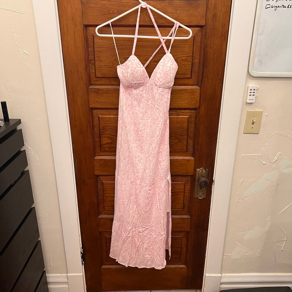 Hollister open back maxi dress with thigh split in pink ditsy print sz XS NWT's